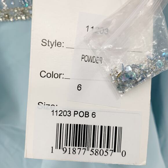 MAC DUGGAL Dress Size 6 Evening Gown Sequin Powder Blue NEW Illusion Sleeveless - Picture 4 of 9